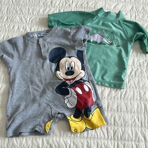 2T Disney, onesie gray, Mickey Mouse, UV skins rash guard green